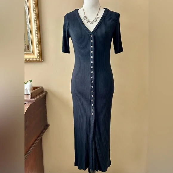 Reformation Black Ribbed Button Down Midi Neada Knit Sweater Dress Size Small S - Picture 4 of 11